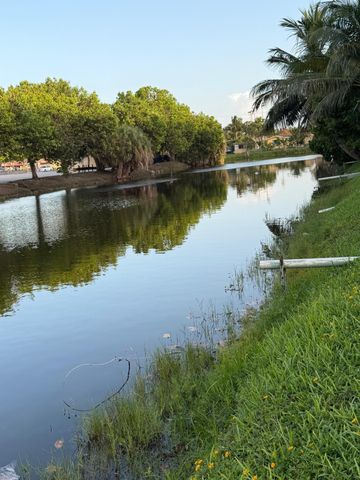 1310 NW 43rd Avenue NW 308, Lauderhill, FL 33313