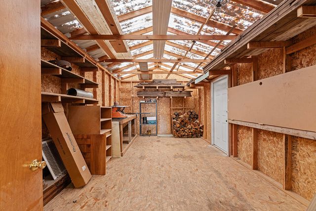 2900 Indian Creek Road, Shady Cove, OR 97539