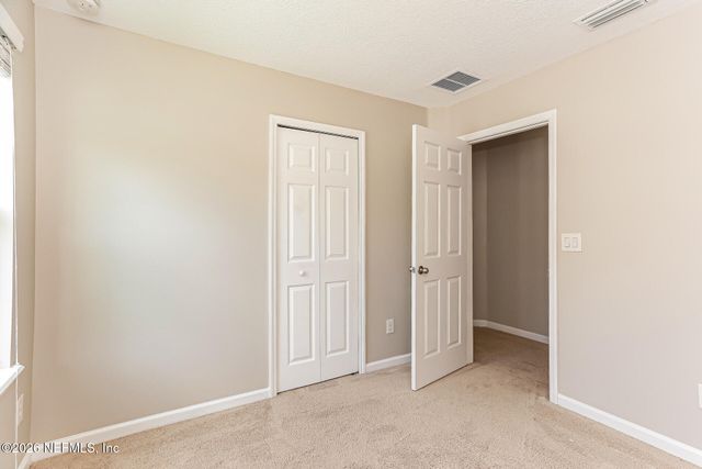 338 VINEYARD Lane, Orange Park, FL 32073