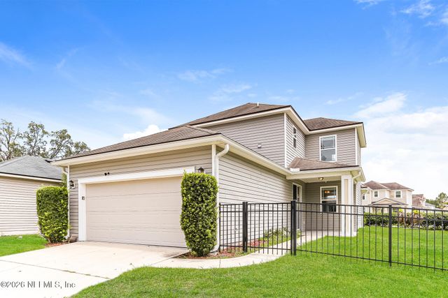 338 VINEYARD Lane, Orange Park, FL 32073