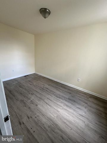 2115 WAKELING ST, Philadelphia, PA 19124