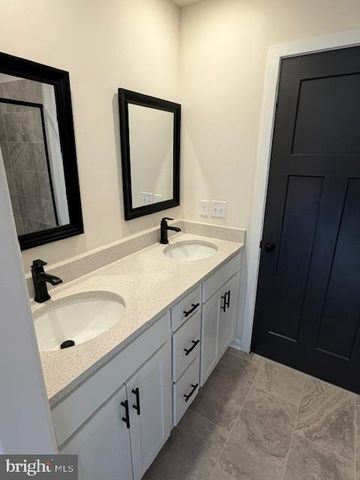 5311 ARCADIA RD, Woodford, VA 22580