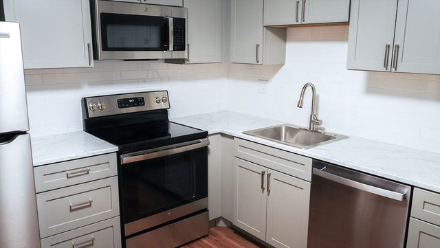 1321 Worcester Rd 501, Framingham, MA 01701