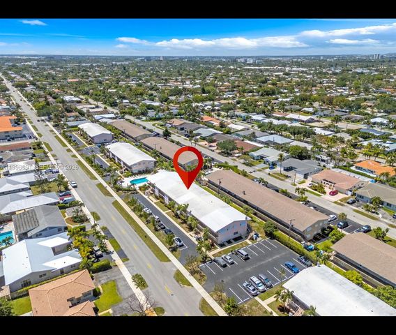 2111 NE 56th Street 206, Fort Lauderdale, FL 33308