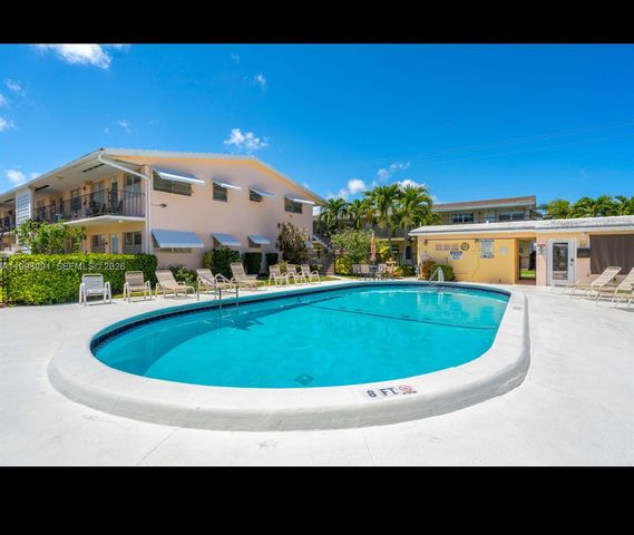 2111 NE 56th Street 206, Fort Lauderdale, FL 33308
