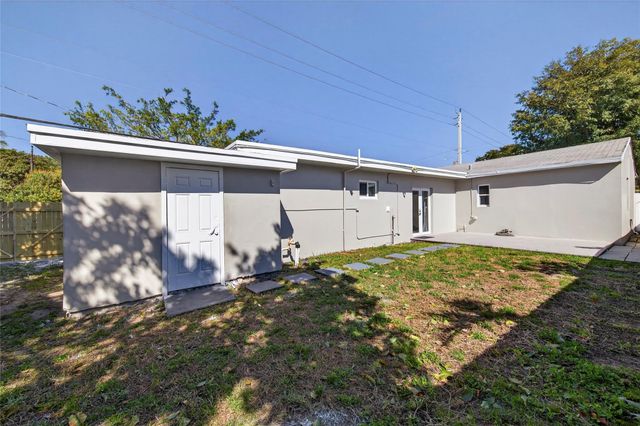 1445 NE 1st Avenue, Fort Lauderdale, FL 33304