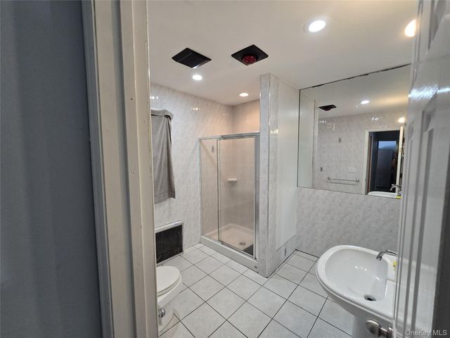 1433 Route 208, Washingtonville, NY 10992