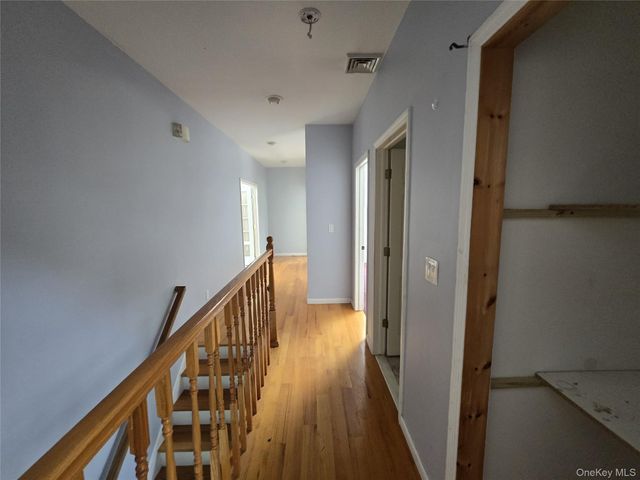 1433 Route 208, Washingtonville, NY 10992