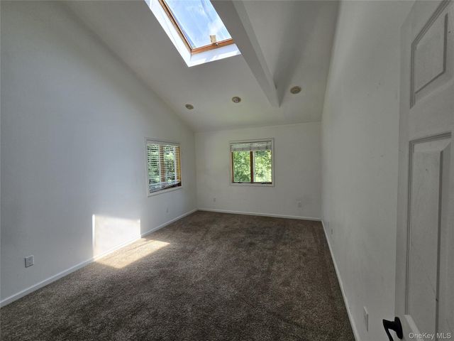 1433 Route 208, Washingtonville, NY 10992