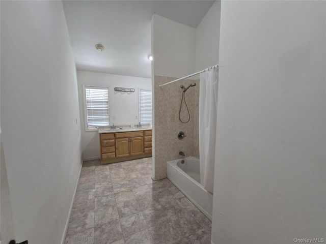 1433 Route 208, Washingtonville, NY 10992