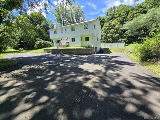 1433 Route 208, Washingtonville, NY 10992