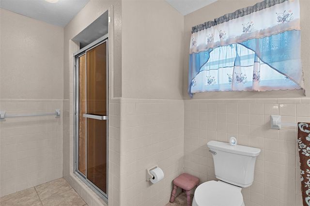 602 FOURTH AVENUE, Lady Lake, FL 32159