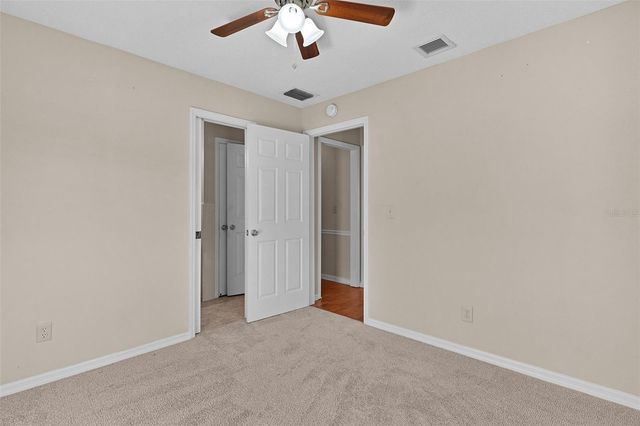 602 FOURTH AVENUE, Lady Lake, FL 32159