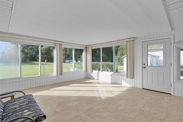 602 FOURTH AVENUE, Lady Lake, FL 32159