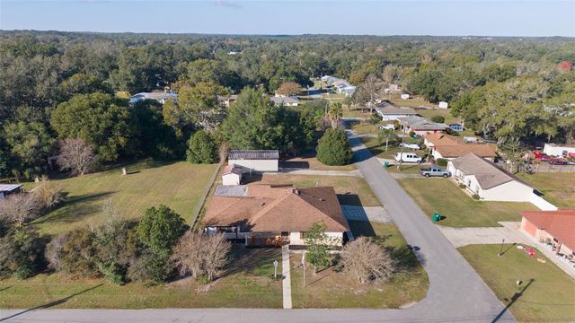 602 FOURTH AVENUE, Lady Lake, FL 32159