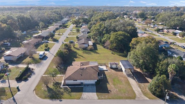 602 FOURTH AVENUE, Lady Lake, FL 32159