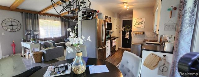 1069 Elodie Drive, Flint, MI 48532