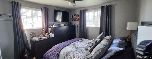 1069 Elodie Drive, Flint, MI 48532