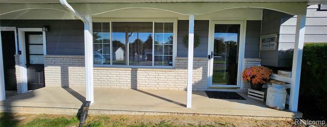 1069 Elodie Drive, Flint, MI 48532