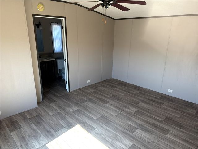 313 Industrial St, Taft, TX 78390