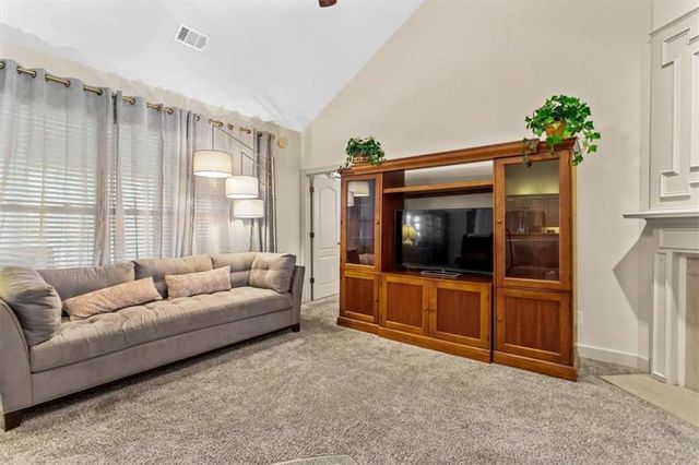 2245 Hickory Station Circle, Snellville, GA 30078