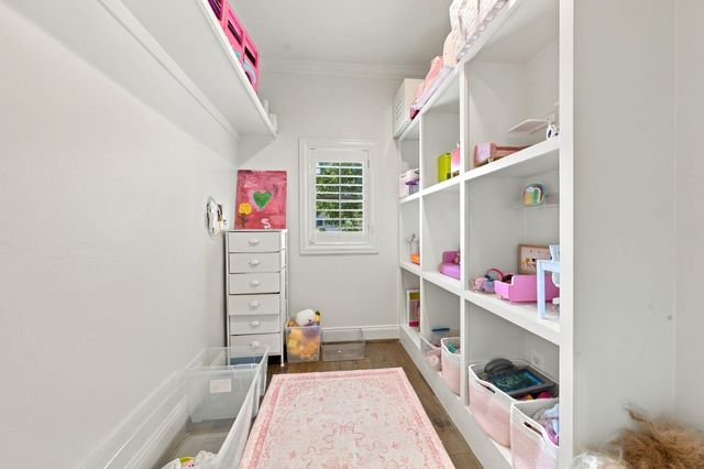4424 Betty Street, Bellaire, TX 77401