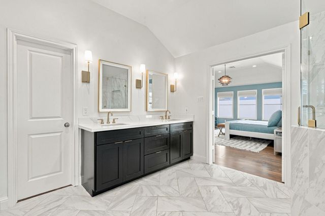 4424 Betty Street, Bellaire, TX 77401