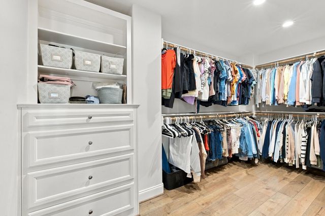 4424 Betty Street, Bellaire, TX 77401