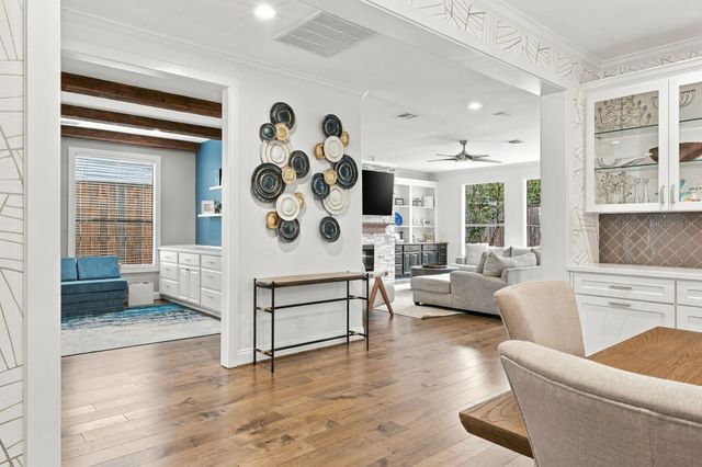 4424 Betty Street, Bellaire, TX 77401