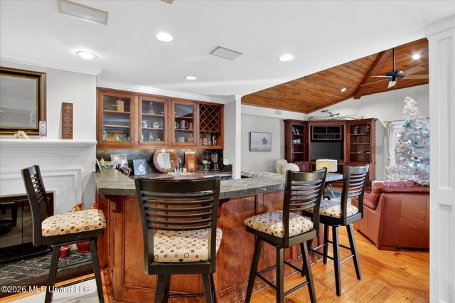 20419 Robinson Road, Gulfport, MS 39503