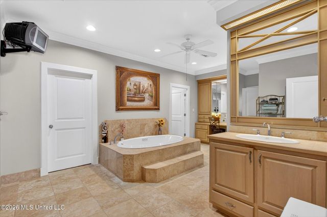 20419 Robinson Road, Gulfport, MS 39503