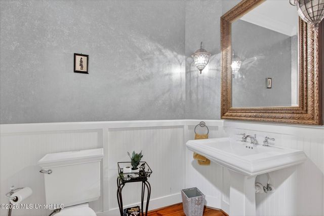 20419 Robinson Road, Gulfport, MS 39503