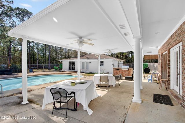 20419 Robinson Road, Gulfport, MS 39503