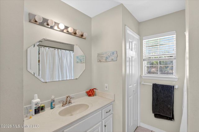 20419 Robinson Road, Gulfport, MS 39503