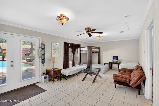 20419 Robinson Road, Gulfport, MS 39503