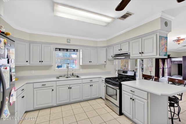 20419 Robinson Road, Gulfport, MS 39503