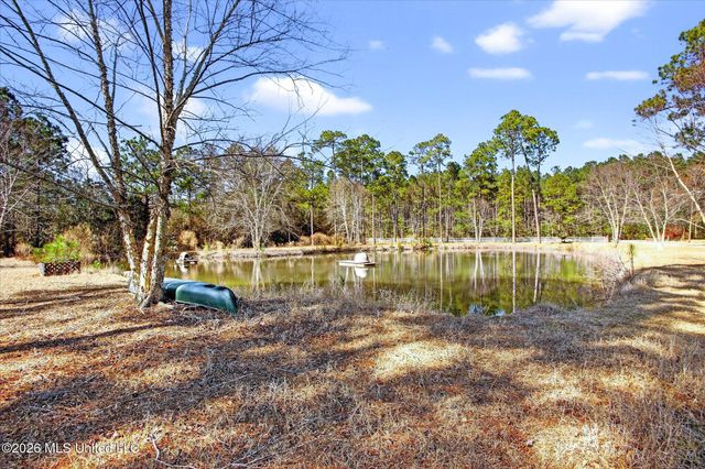 20419 Robinson Road, Gulfport, MS 39503