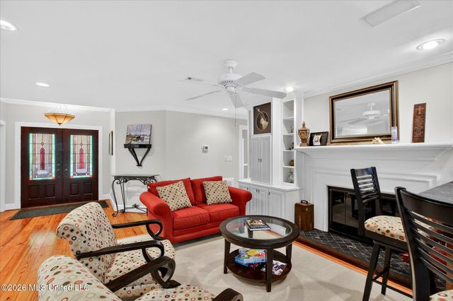 20419 Robinson Road, Gulfport, MS 39503