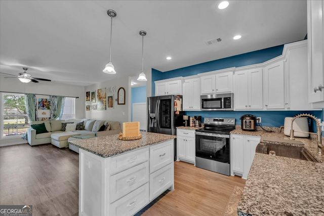 144 Summit Drive, Byron, GA 31008