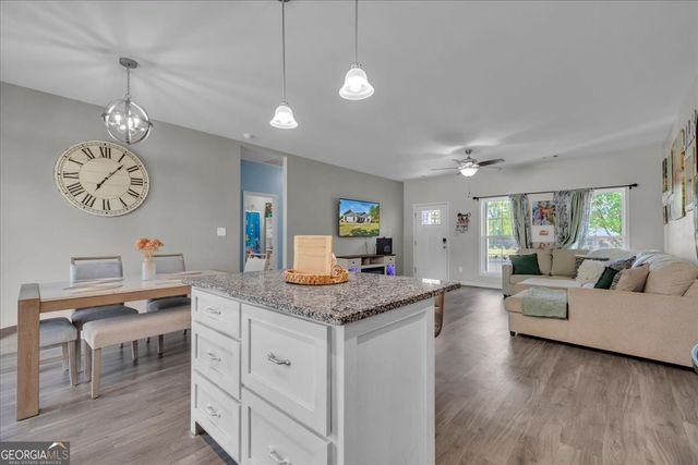 144 Summit Drive, Byron, GA 31008