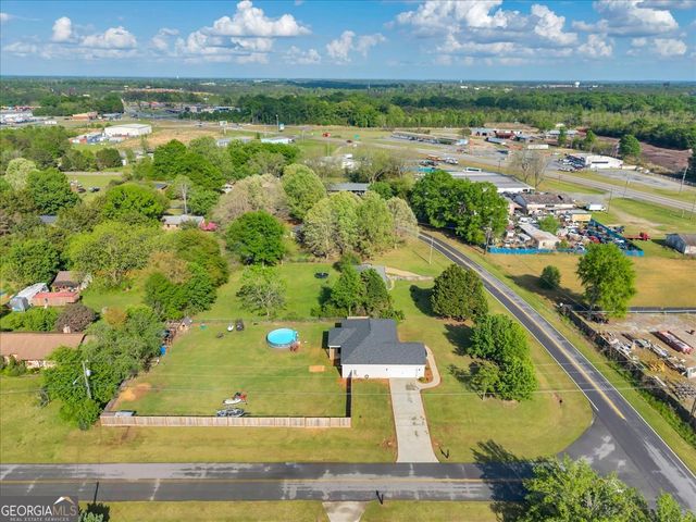 144 Summit Drive, Byron, GA 31008