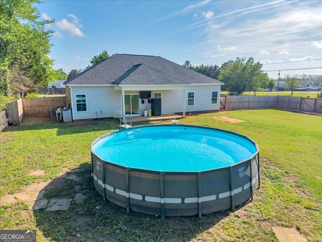 144 Summit Drive, Byron, GA 31008