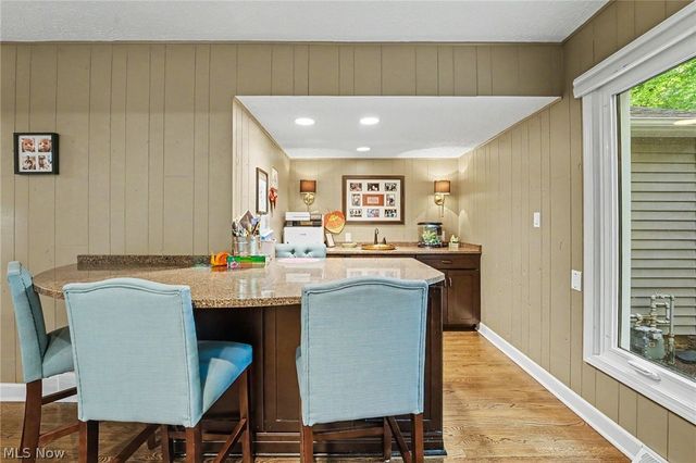 7850 Mayfield Road, Gates Mills, OH 44040