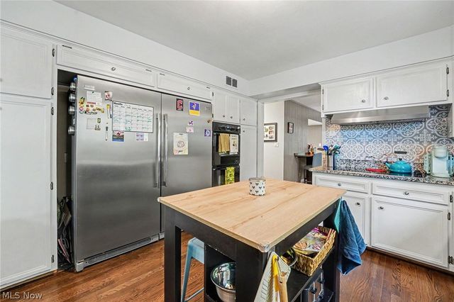 7850 Mayfield Road, Gates Mills, OH 44040