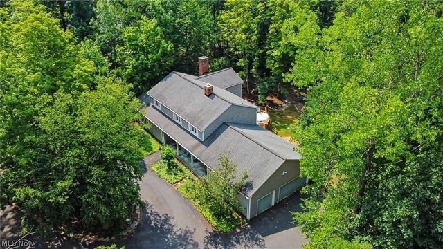 7850 Mayfield Road, Gates Mills, OH 44040