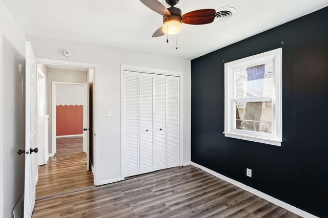 571 Ironton Street NE, Fridley, MN 55432