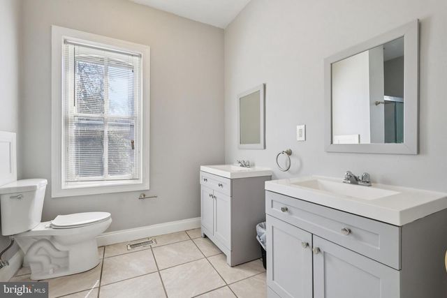 422 SUMMER AVE, Edgewater Park, NJ 08010