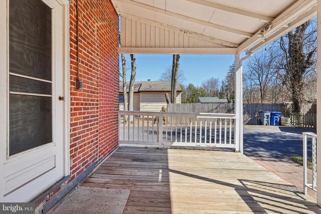 Image 48 of property listing at 422 SUMMER AVE, Edgewater Park, NJ 08010