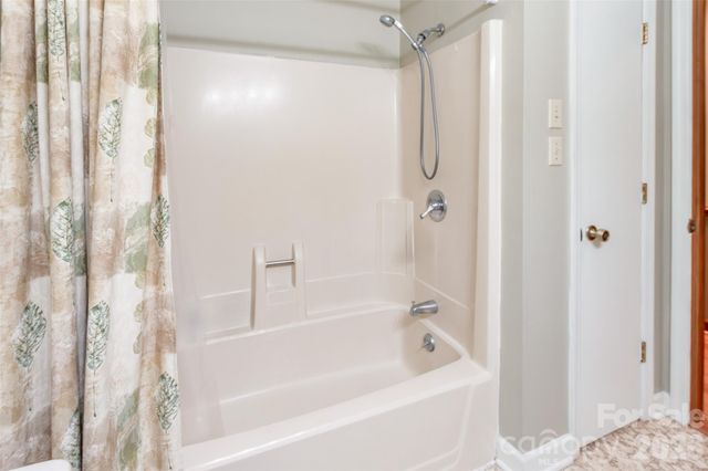 1735 Saddlewood Drive, Fort Mill, SC 29715