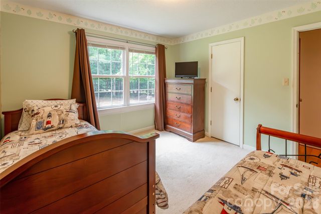1735 Saddlewood Drive, Fort Mill, SC 29715